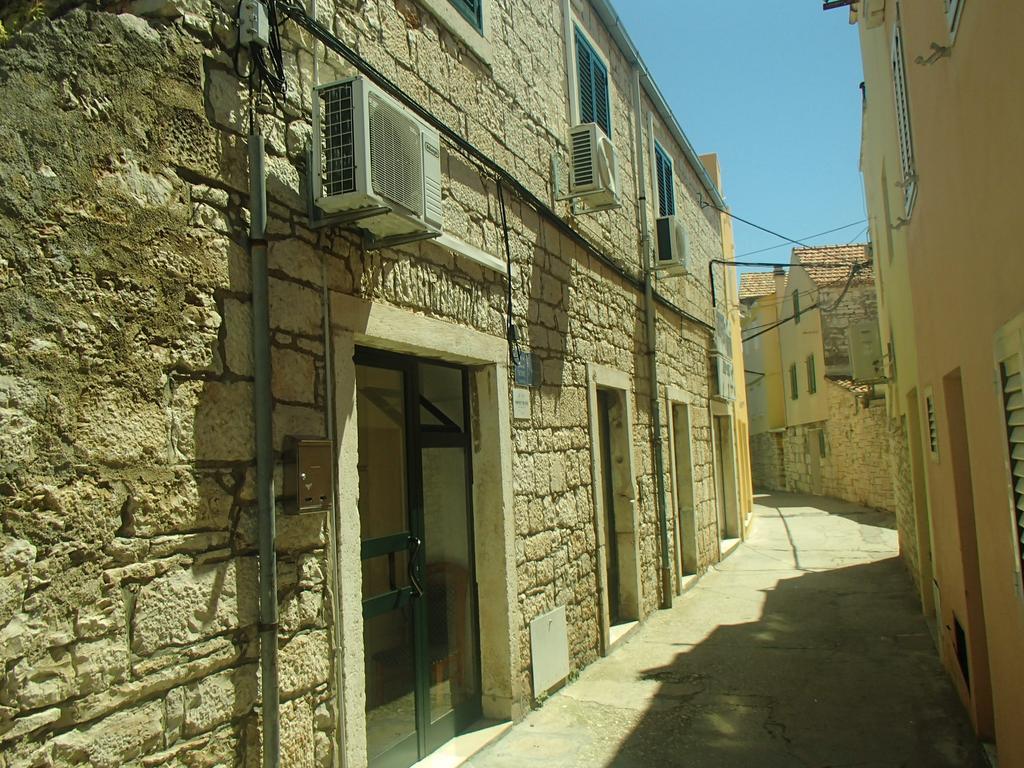 Guest House Kod Peskarije Vela Luka Exterior photo